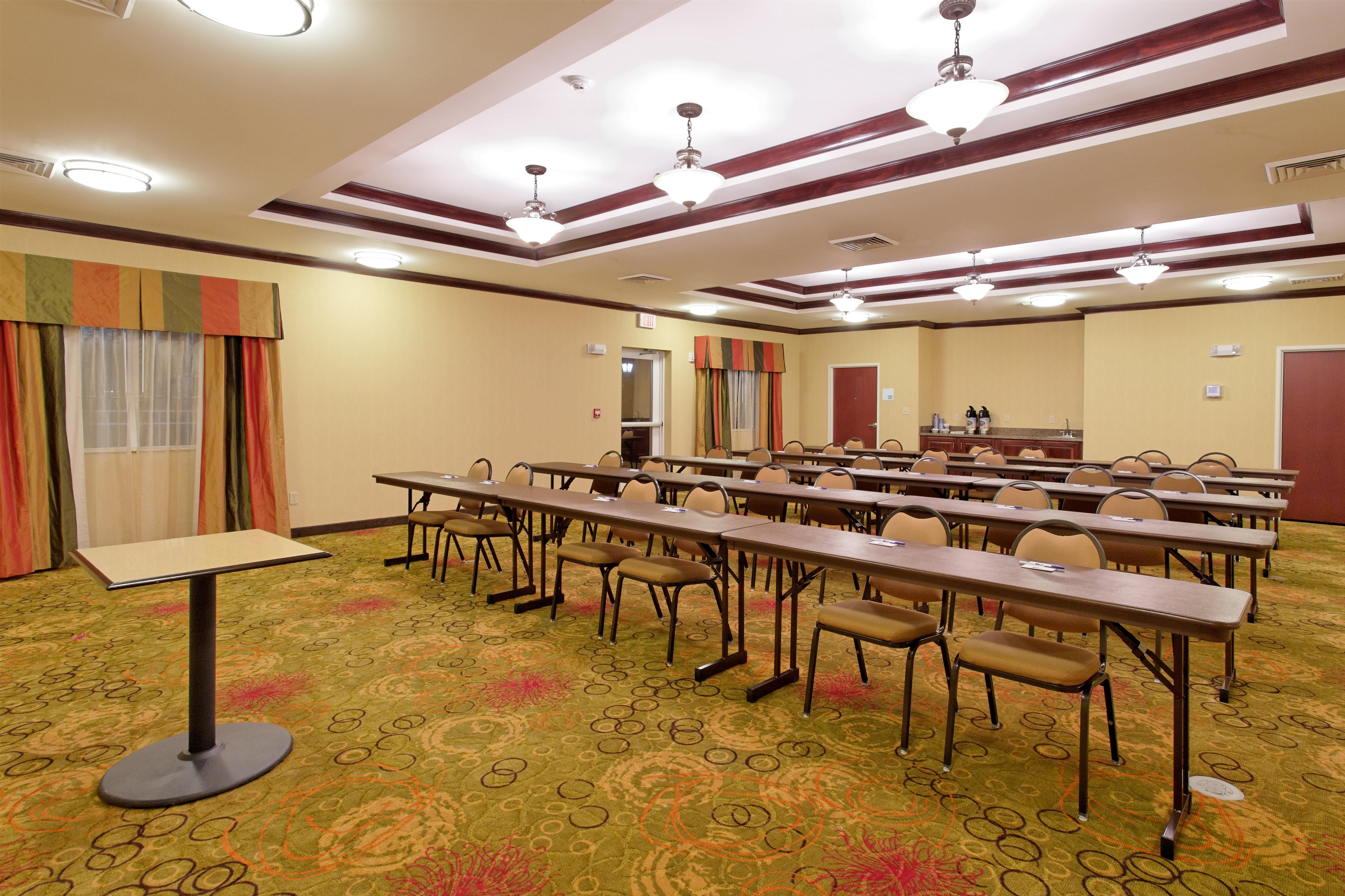 Holiday Inn Express Florence Northeast By Ihg Kültér fotó